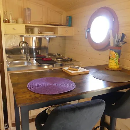 Roulotte Quatre Saisons Chez Sophie Et Gilles Monistrol-sur-Loire