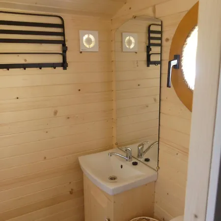 Roulotte Quatre Saisons Chez Sophie Et Gilles Campsite *
