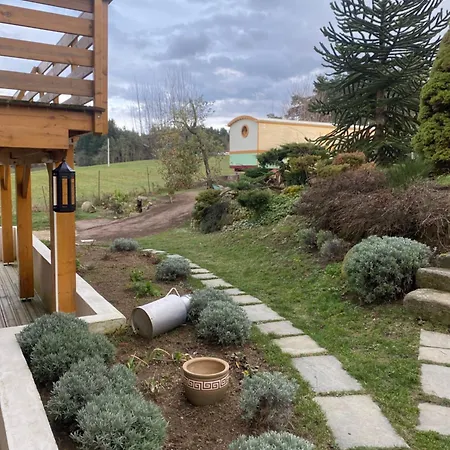 Parque de Campismo Roulotte Quatre Saisons Chez Sophie Et Gilles Monistrol-sur-Loire