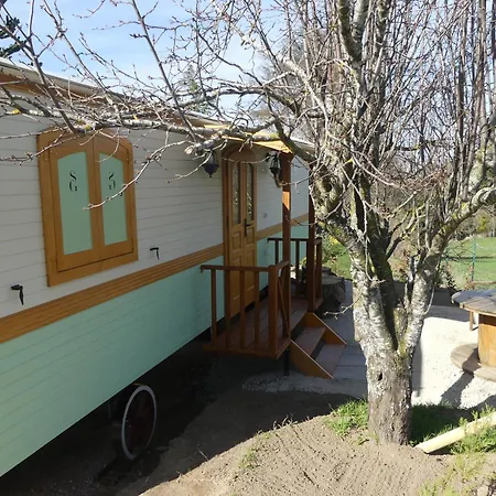 Kamp alanı Roulotte Quatre Saisons Chez Sophie Et Gilles