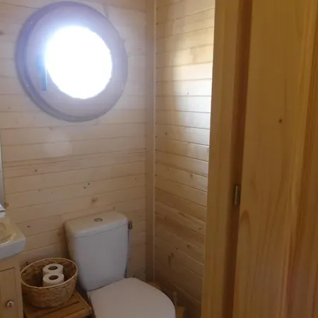 Roulotte Quatre Saisons Chez Sophie Et Gilles Camping *