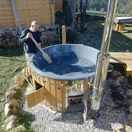 Roulotte Quatre Saisons Chez Sophie Et Gilles Monistrol-sur-Loire